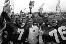 Saluki Hall of Fame football coach named 2023 homecoming grand marshal