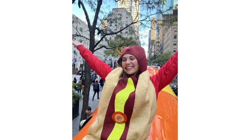 Wienermobile coming to southern Ill. this weekend; driver, Carbondale native
