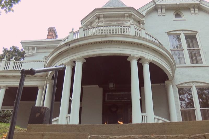 Spooky fun with after-dark tours at Glenn House